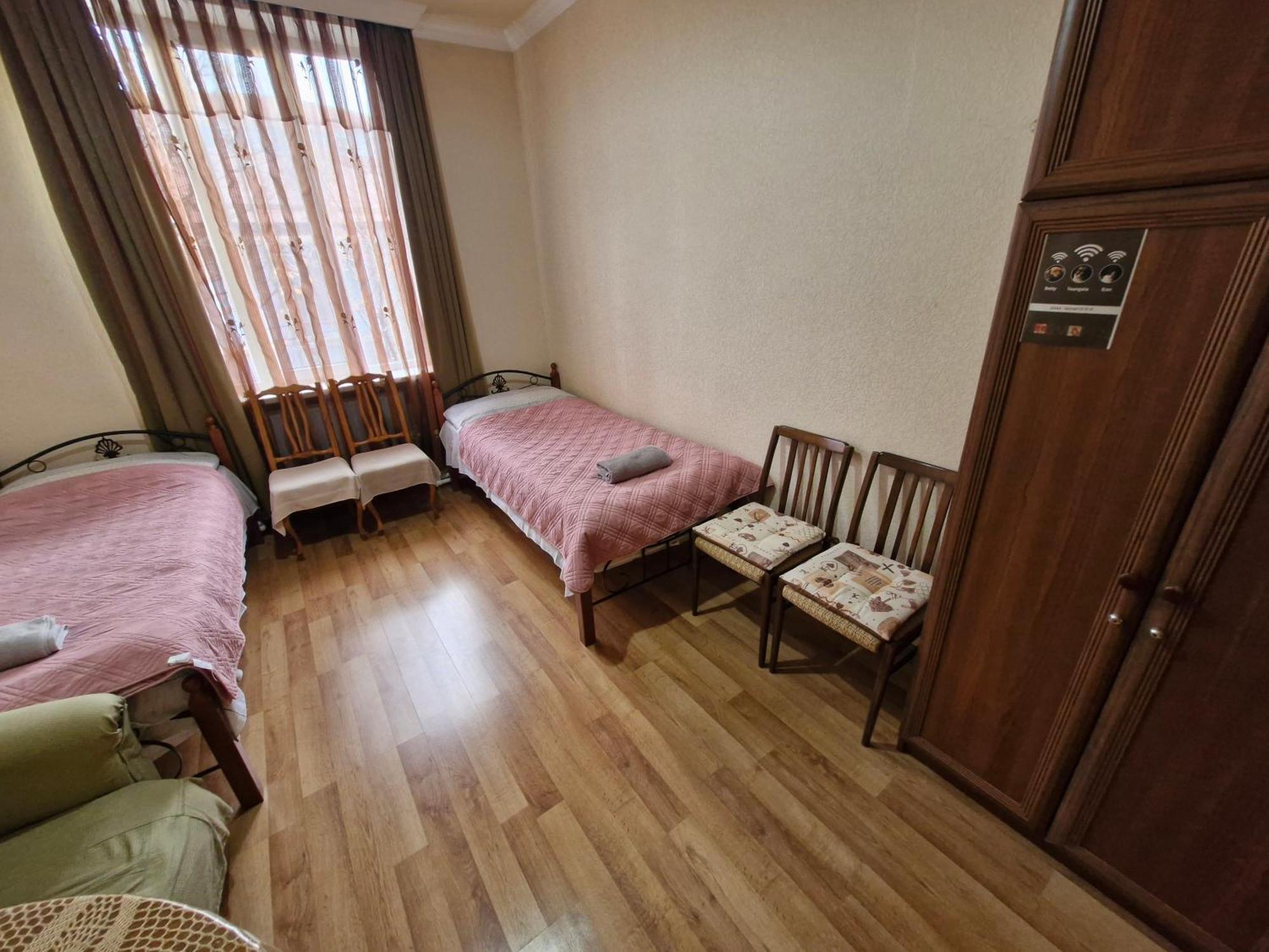 Tamari Guest House Telavi Bagian luar foto