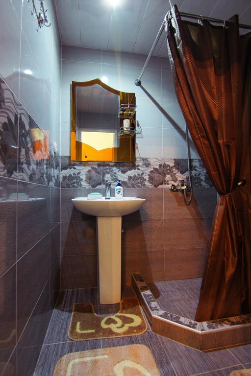 Tamari Guest House Telavi Bagian luar foto