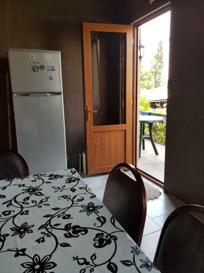 Tamari Guest House Telavi Bagian luar foto