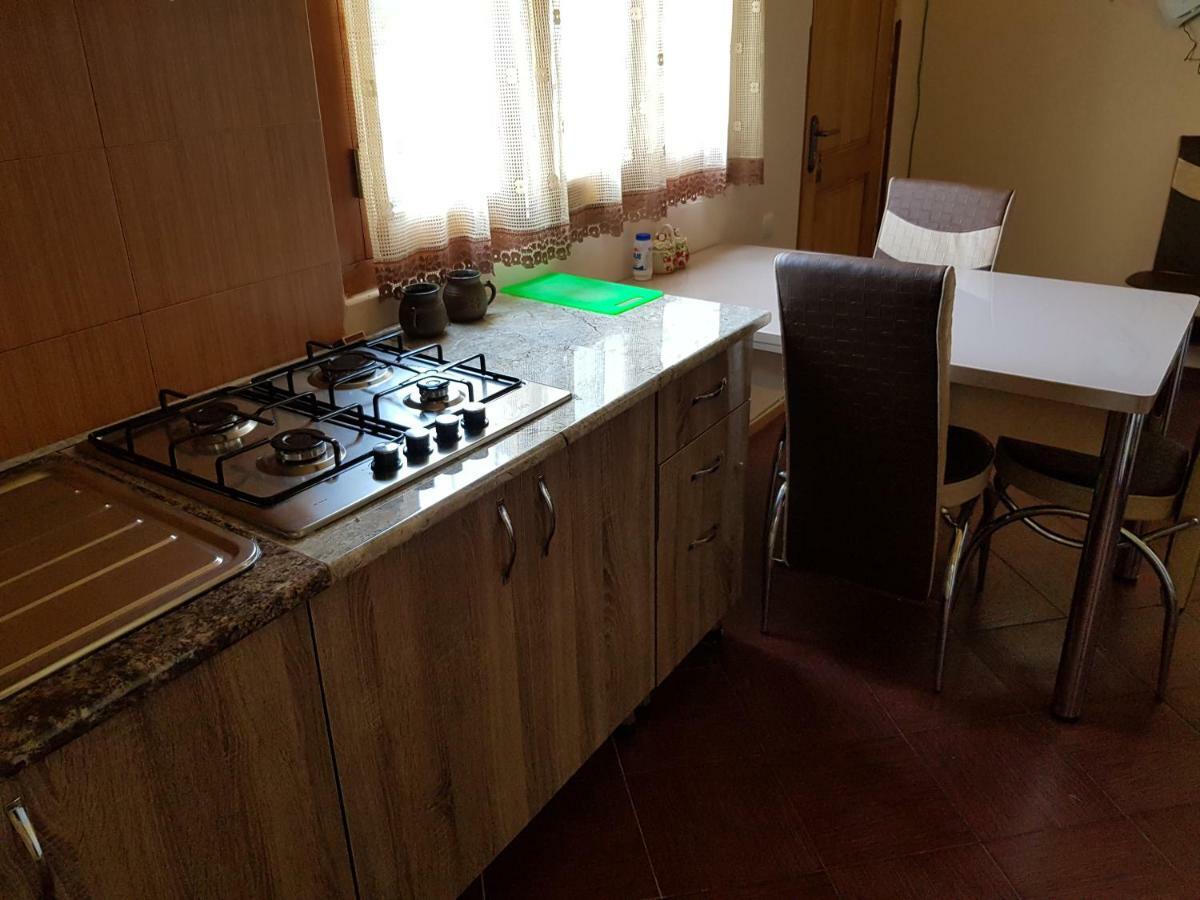 Tamari Guest House Telavi Bagian luar foto